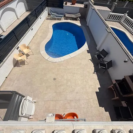 Raquel Koky Tatil Evi Empuriabrava