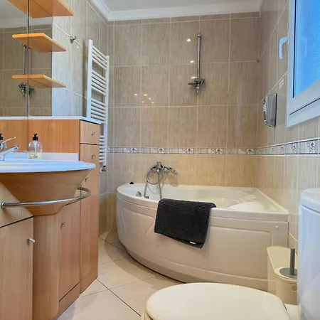Tatil Evi Raquel Koky